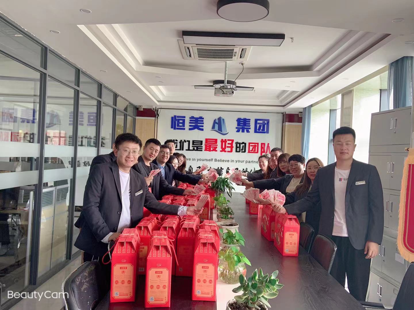 a1c2b2e43d42f613f9b52f64f58c971.jpg a1c2b2e43d42f613f9b52f64f58c971.jpg